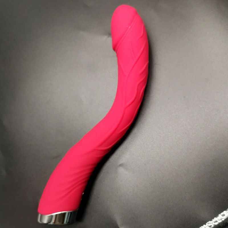USB Rechargeable Silicone G-Spot Vibrator – Smooth Body-Safe, Discreet Packaging